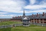 PICTURES/Fortress Louisbourg/t_Barricks & Garden6.JPG